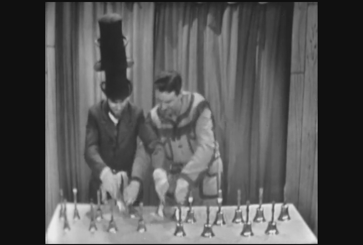 Thumbnail image for Howdy Doody Dec 31. 1952